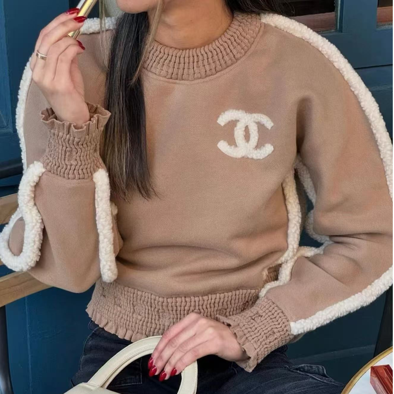 99新 Chanel/香奈儿 24K秋冬爆款卫衣 36码