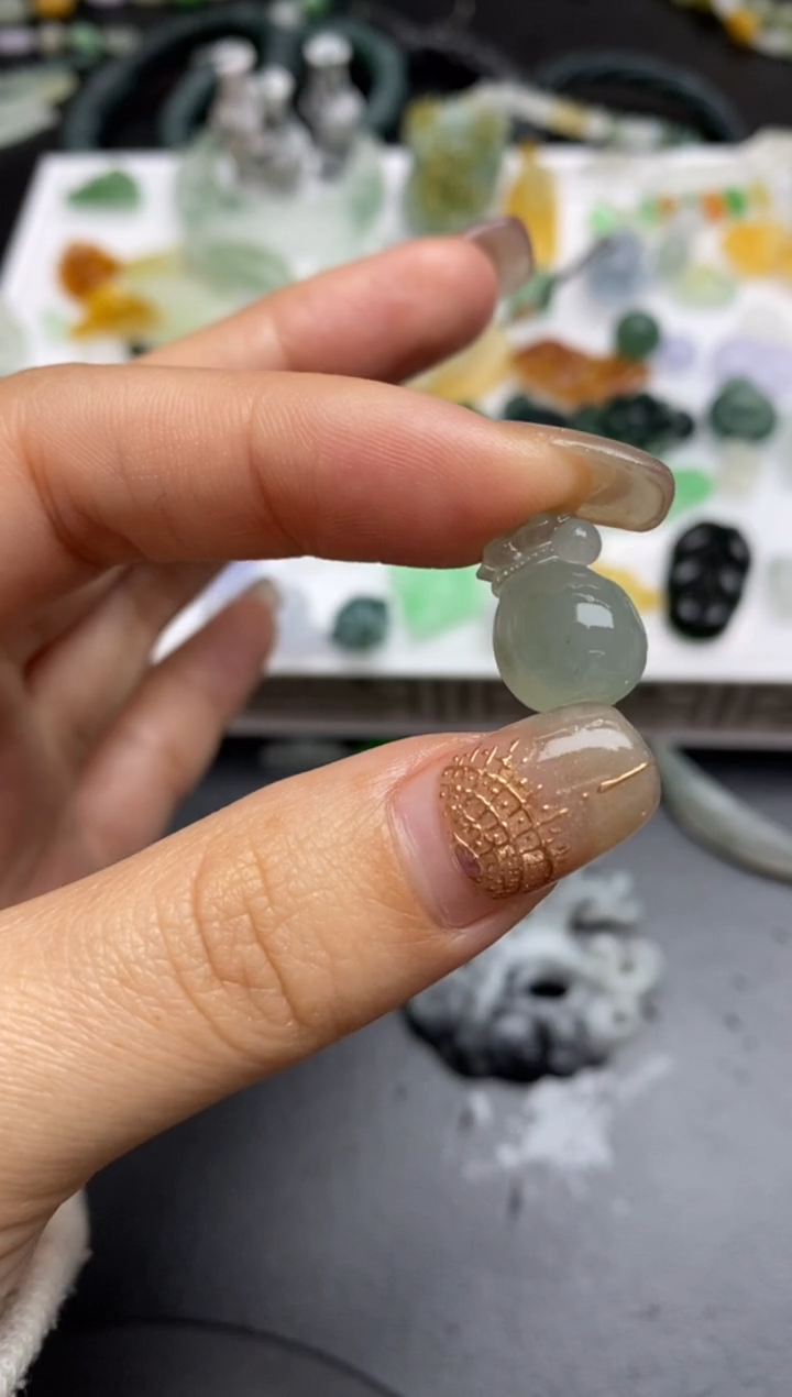 【闪购商品】定制翡翠未镶嵌翡翠毛货~