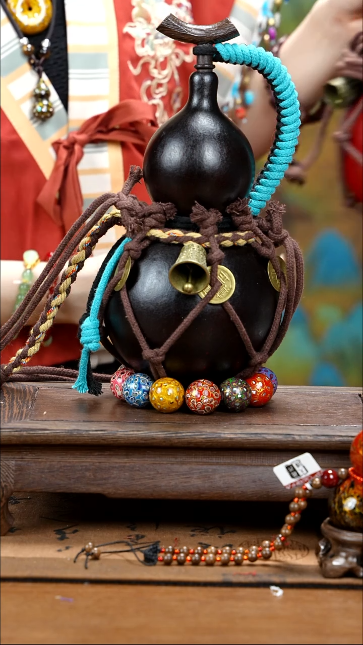 XR056网兜款葫芦不包手串