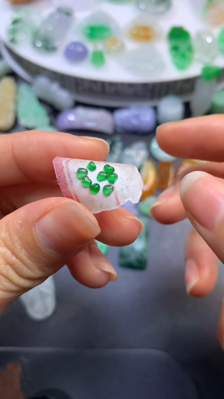 【闪购商品】定制翡翠未镶嵌翡翠