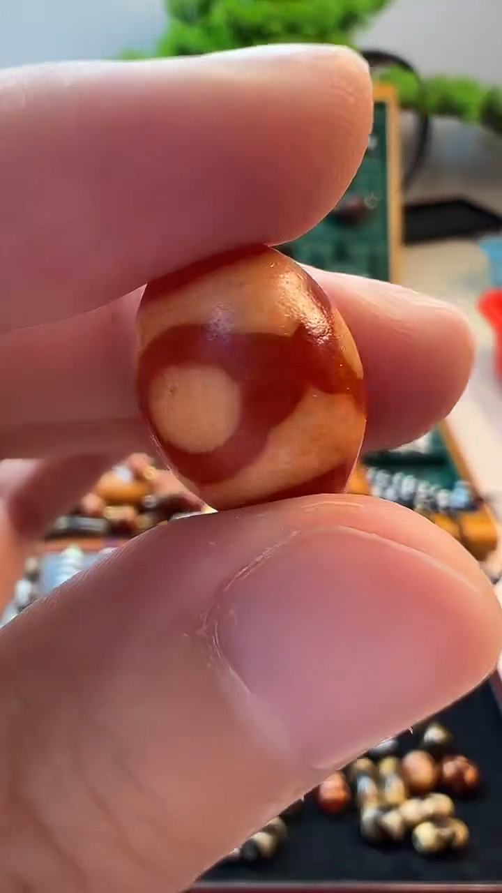 玛瑙/玉髓（覆膜）颈饰未镶嵌45微瑕