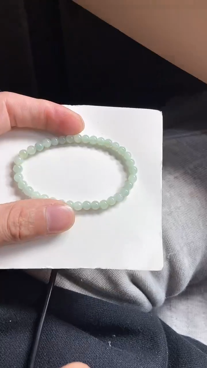 【闪购商品】翡翠手串未镶嵌天然A货翡翠手串L