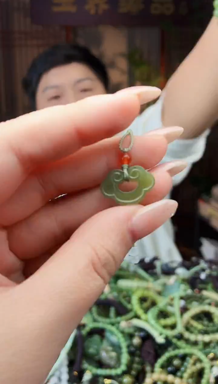 颈饰未镶嵌和田玉多样性发货拍一发一