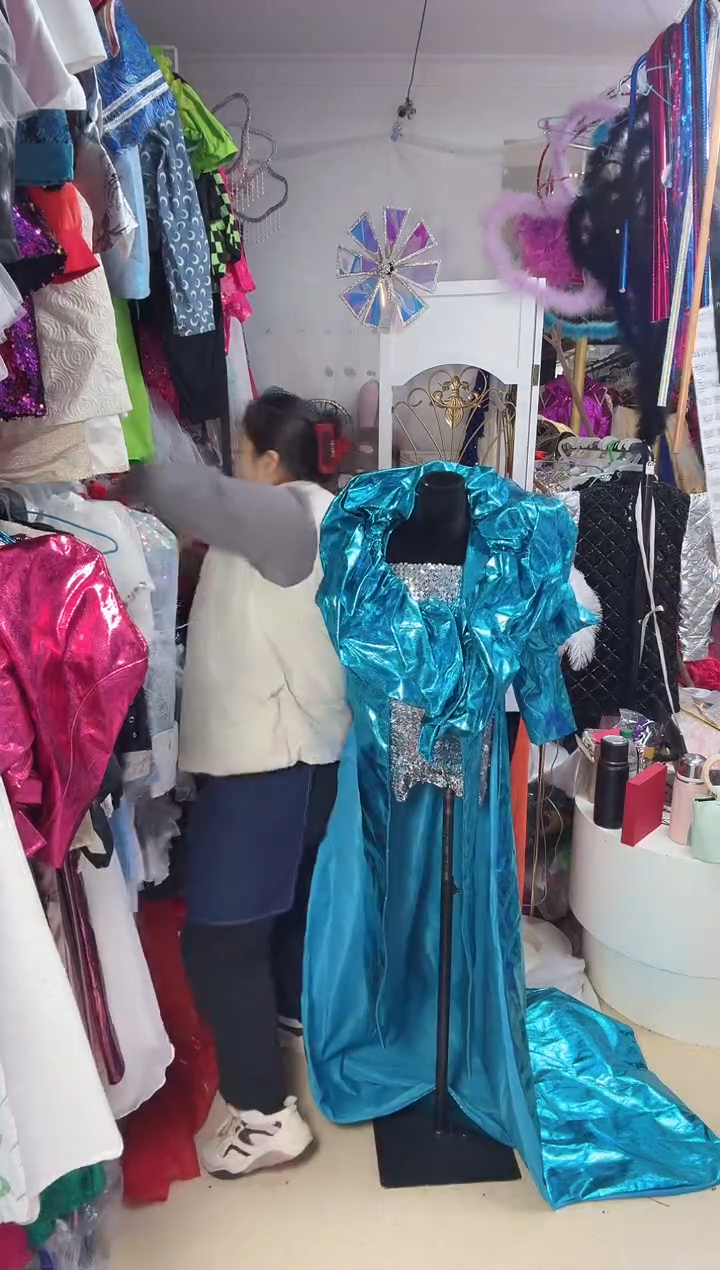 349    130码  128米  