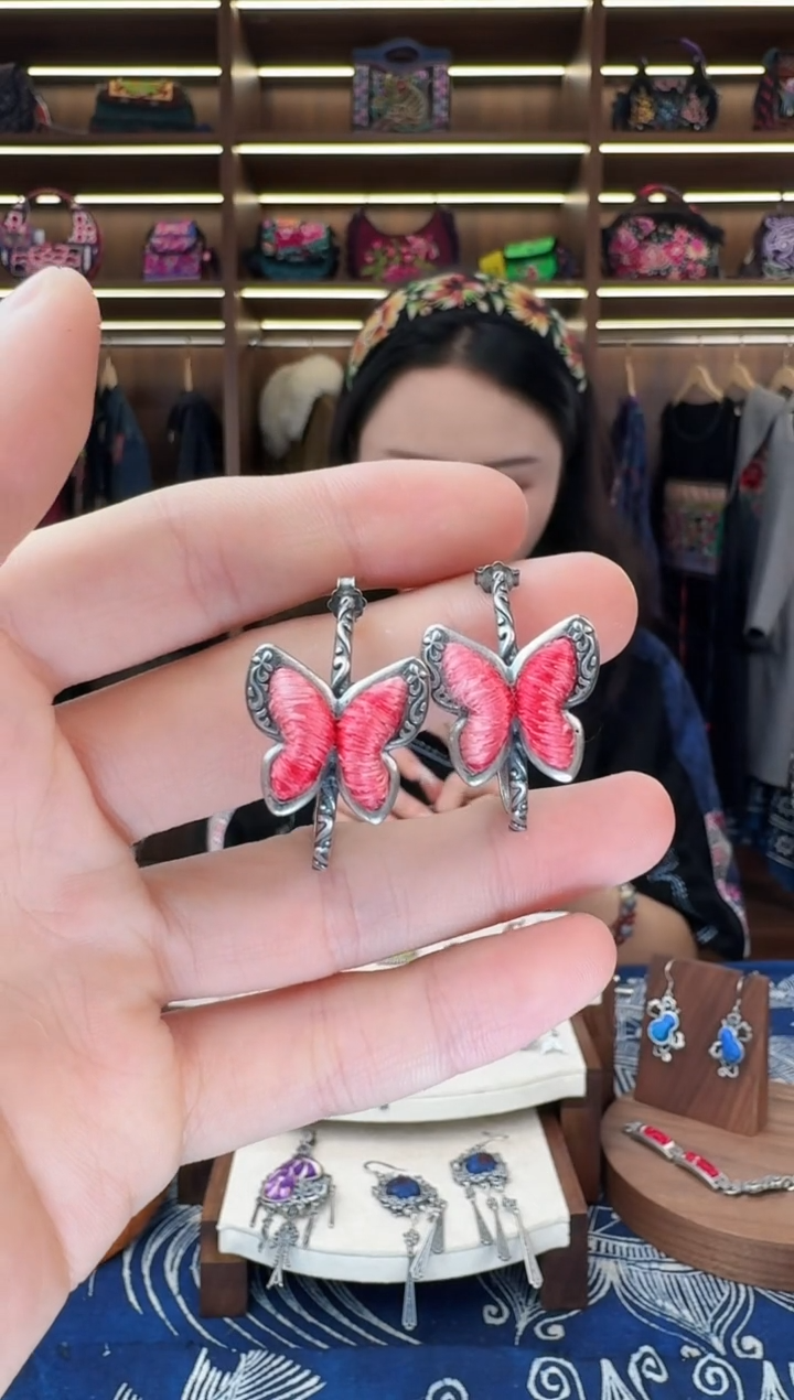 织绣568黔东南苗族刺绣