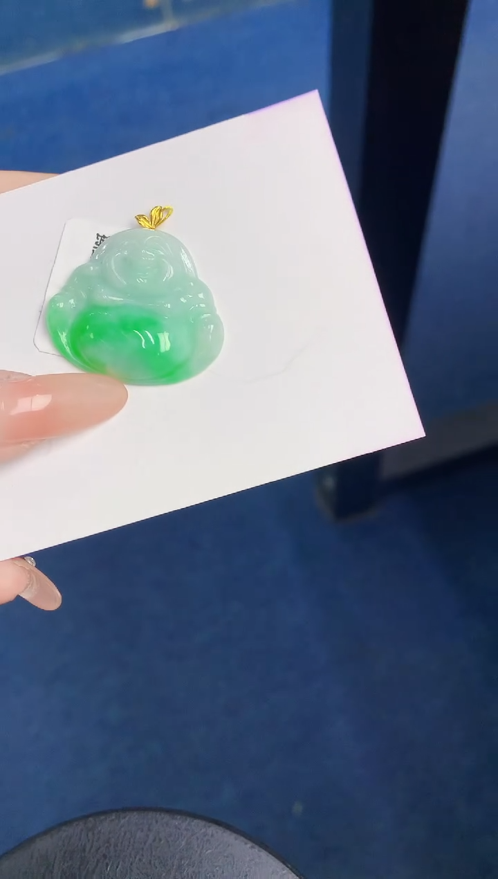 颈饰18K金镶嵌翡翠缅甸天然翡翠A货