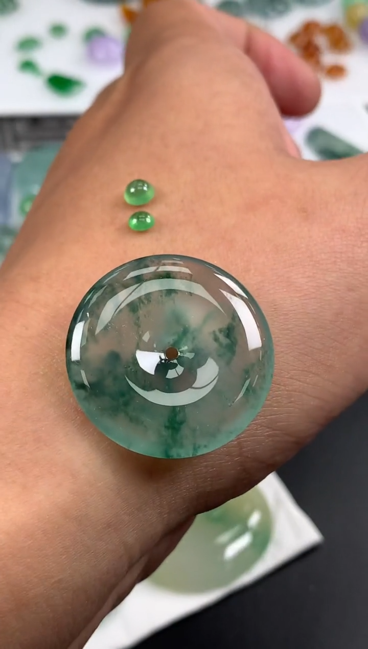 【闪购商品】定制翡翠未镶嵌翡翠