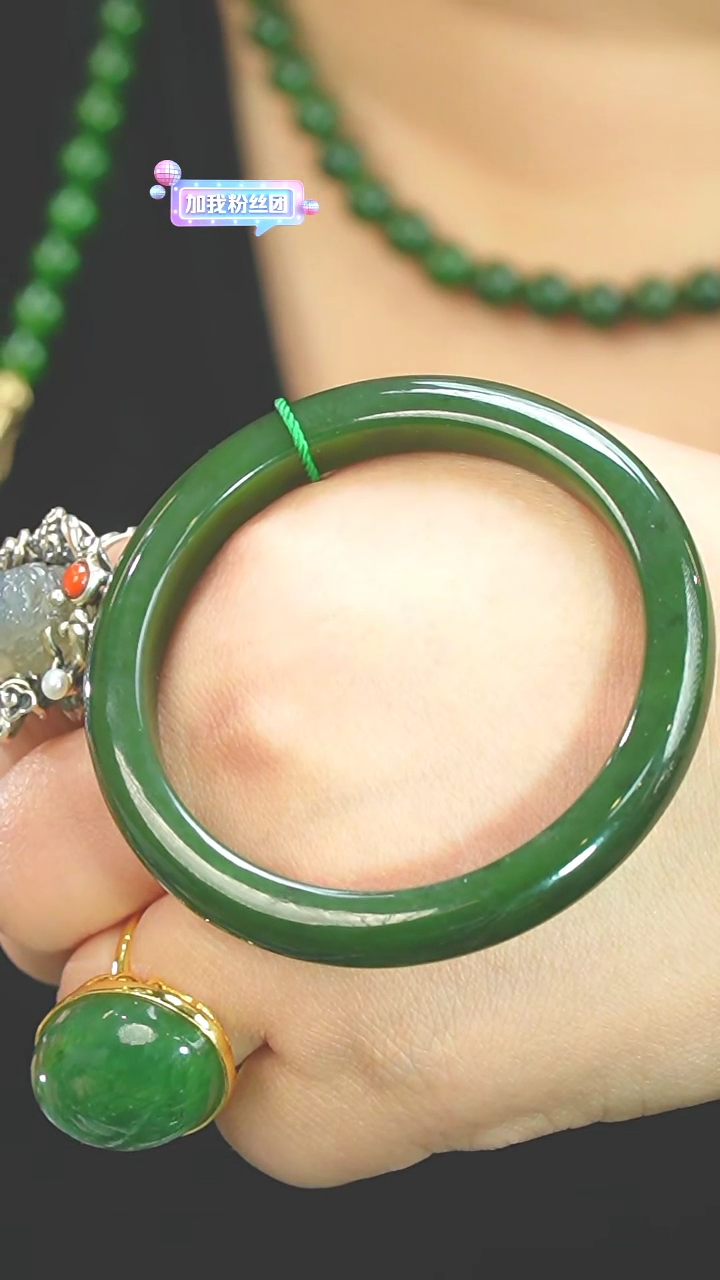 【闪购商品】和田玉备注圈口未镶嵌52-61手镯+镯心