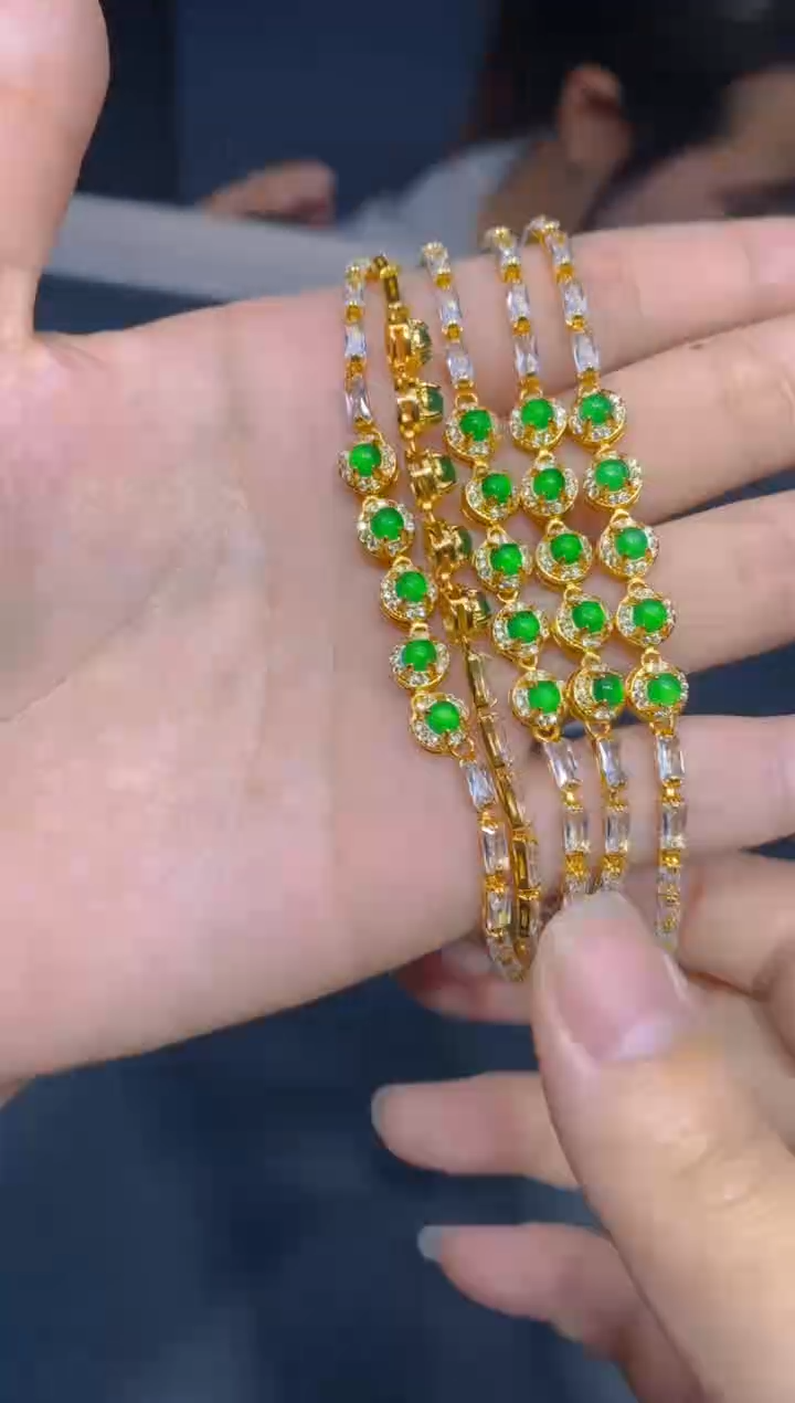 【闪购商品】定制翡翠未镶嵌5多样性发货(发其一）