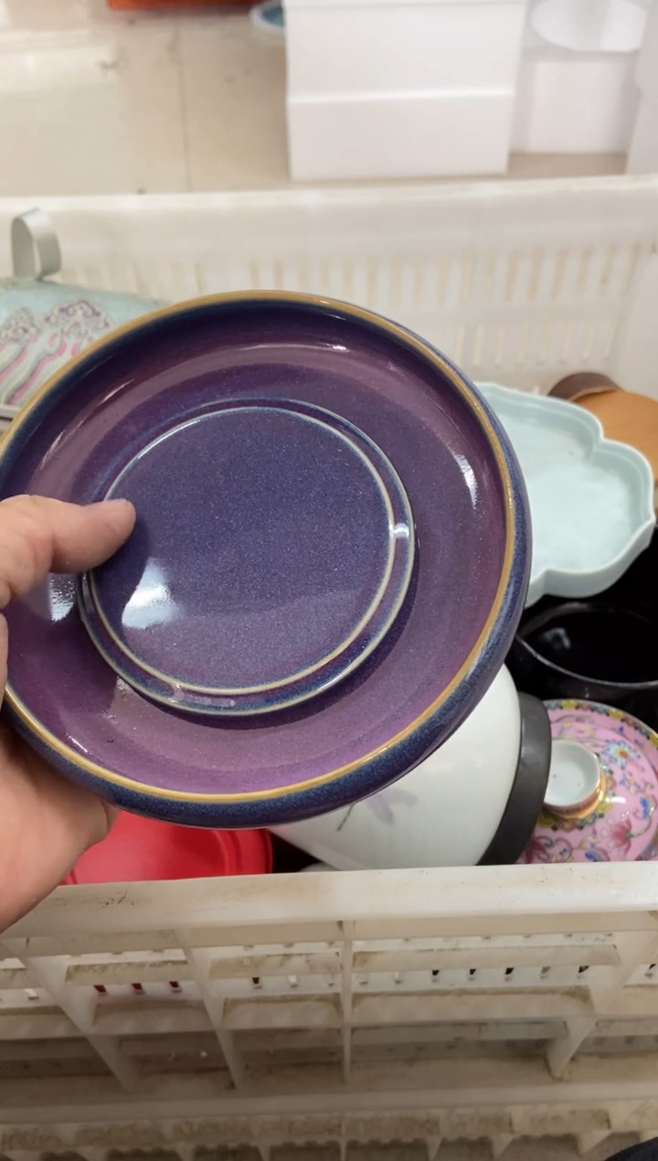 无运费险有瑕疵的摄影的产品有使用过的痕迹有点脏介意勿拍