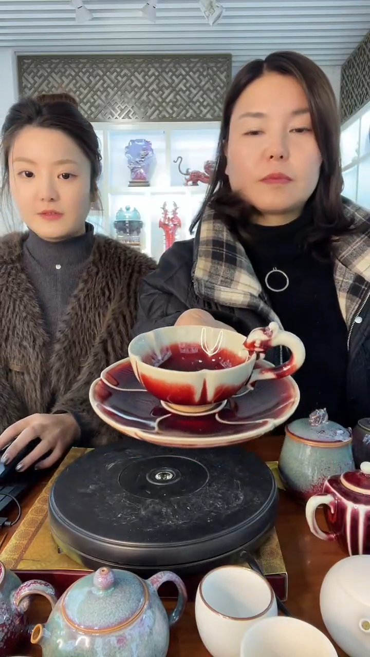 【闪购商品】摆件龙头杯套装 土魂钧瓷