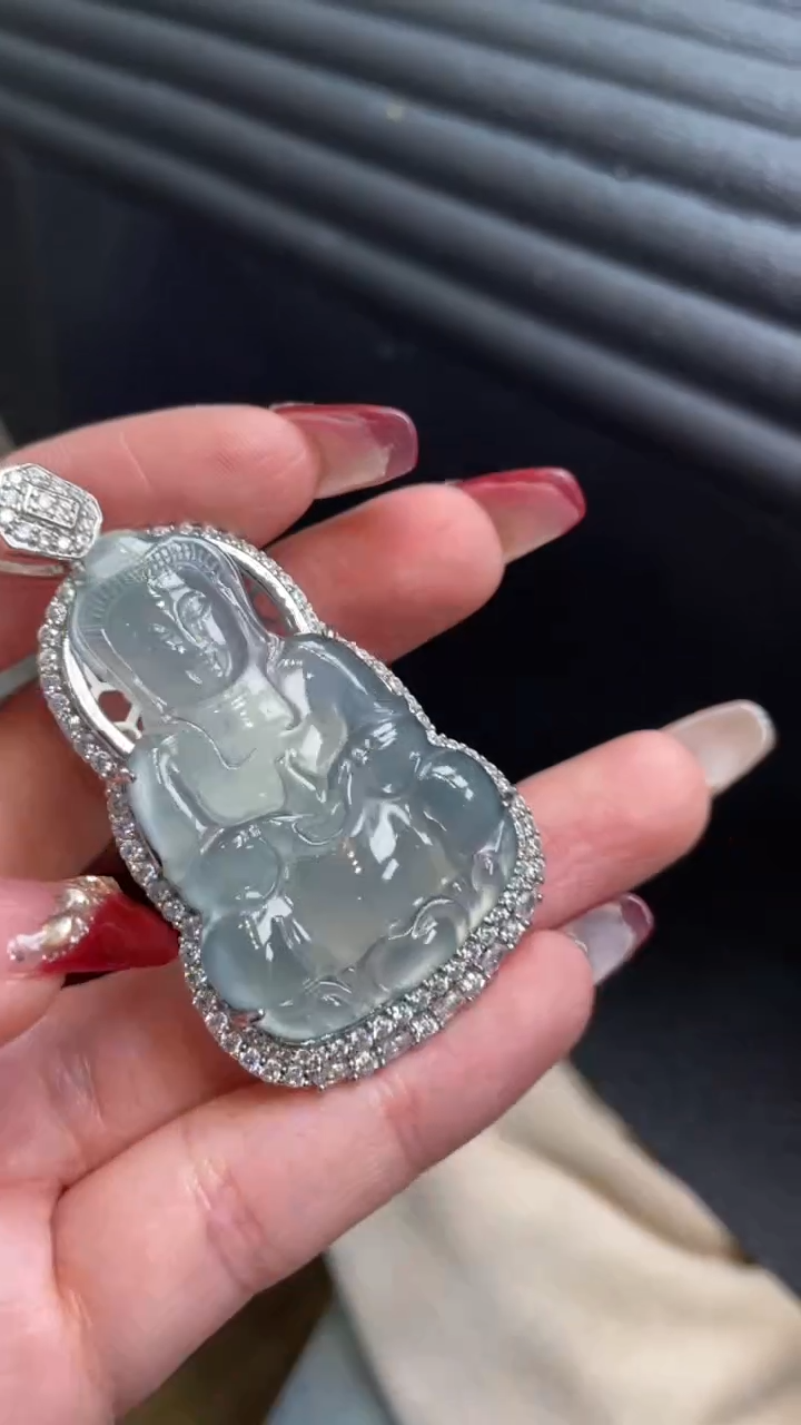 【闪购商品】翡翠颈饰未镶嵌      *A94 (只发一件)