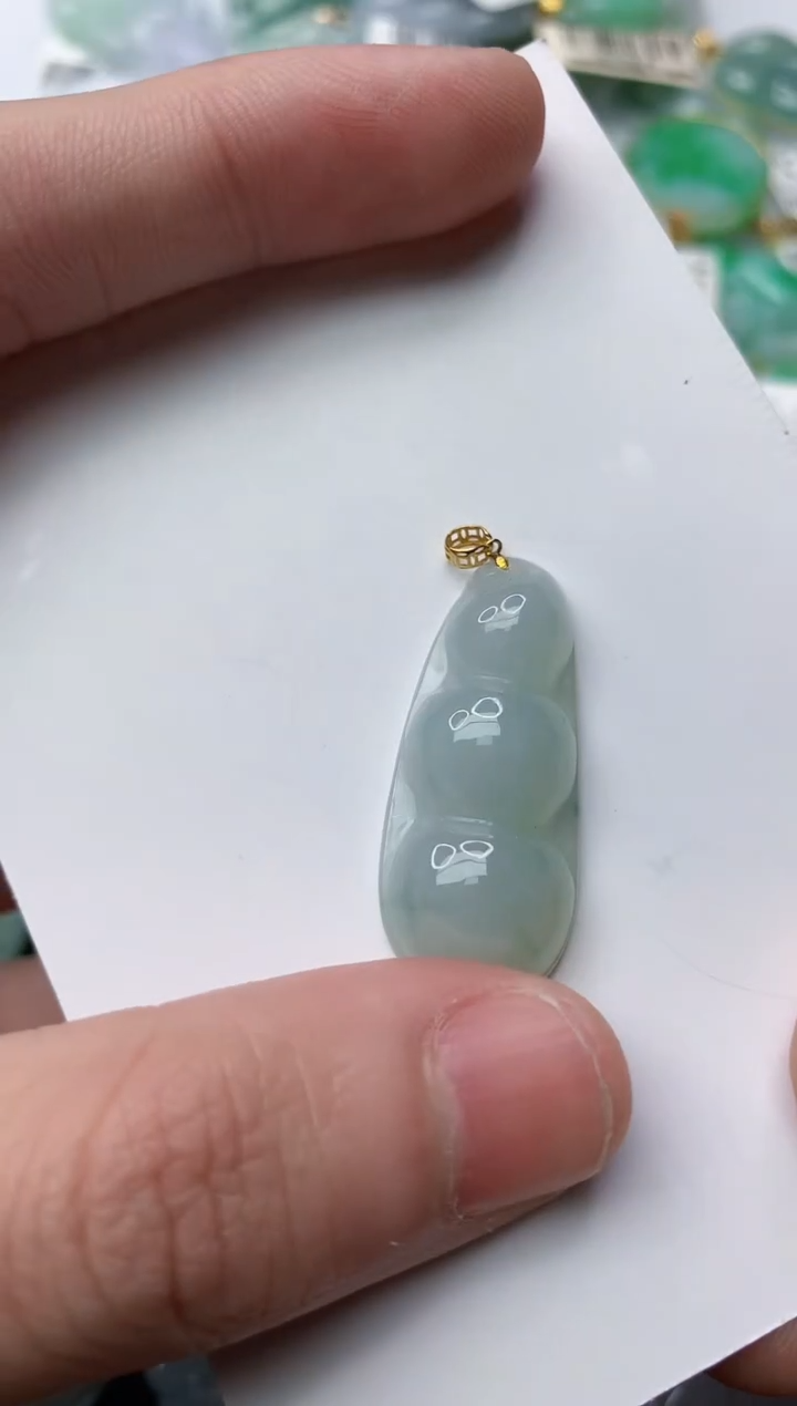 【闪购商品】翡翠颈饰18K金镶嵌64.........