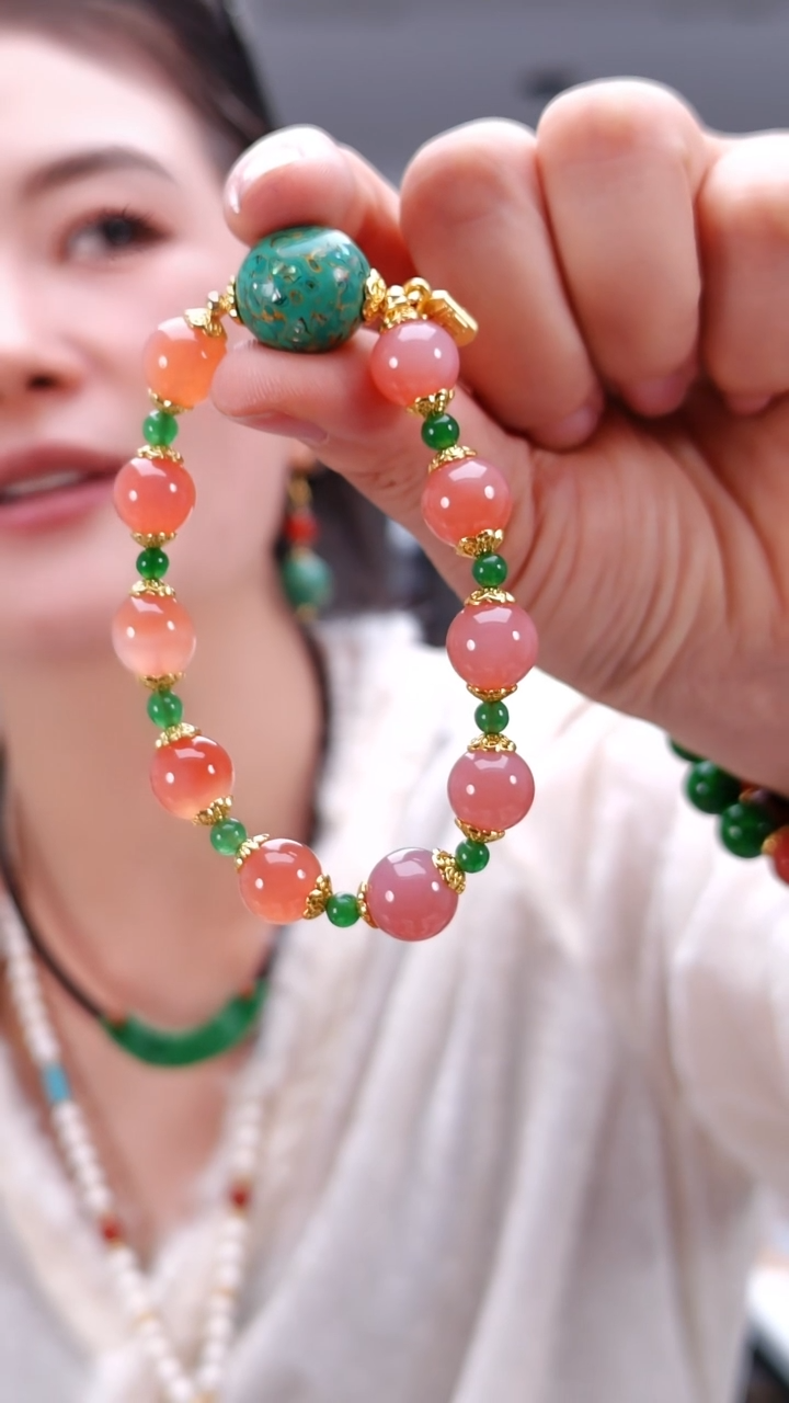 未镶嵌颈饰玛瑙/玉髓2961盐源手串