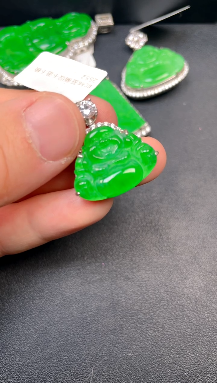 吊坠(不含链)银S925镶嵌翡翠吊坠