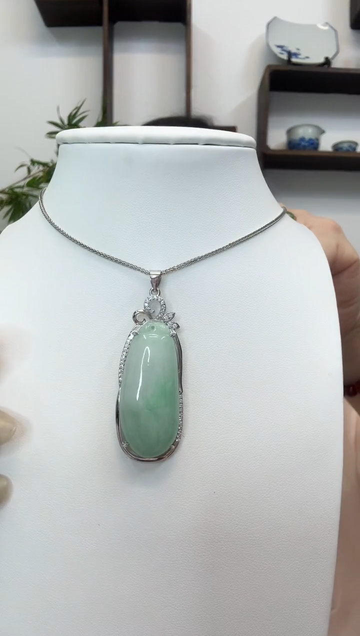 吊坠(赠链)银S925镶嵌翡翠福瓜