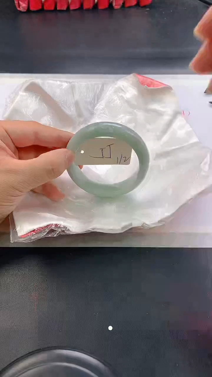 未镶嵌手镯翡翠112