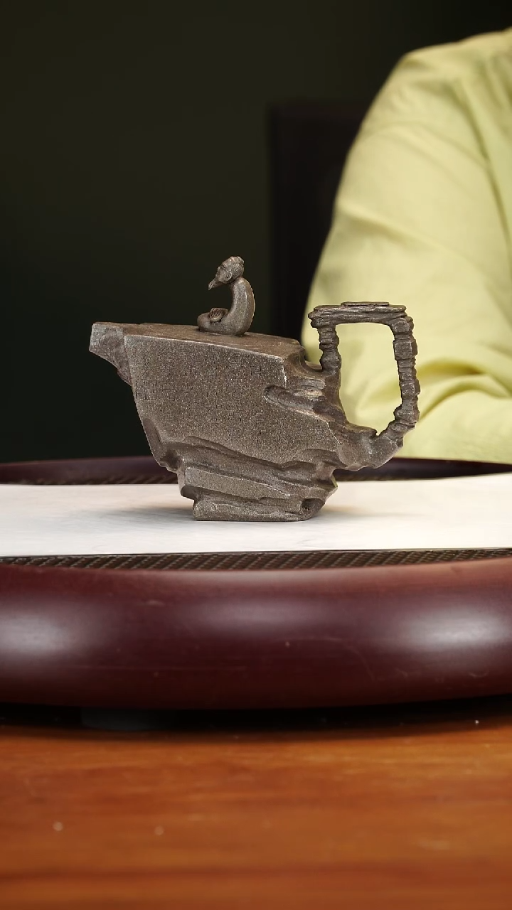 茶壶紫砂8QYJ高山流水觅知音 老青段220cc