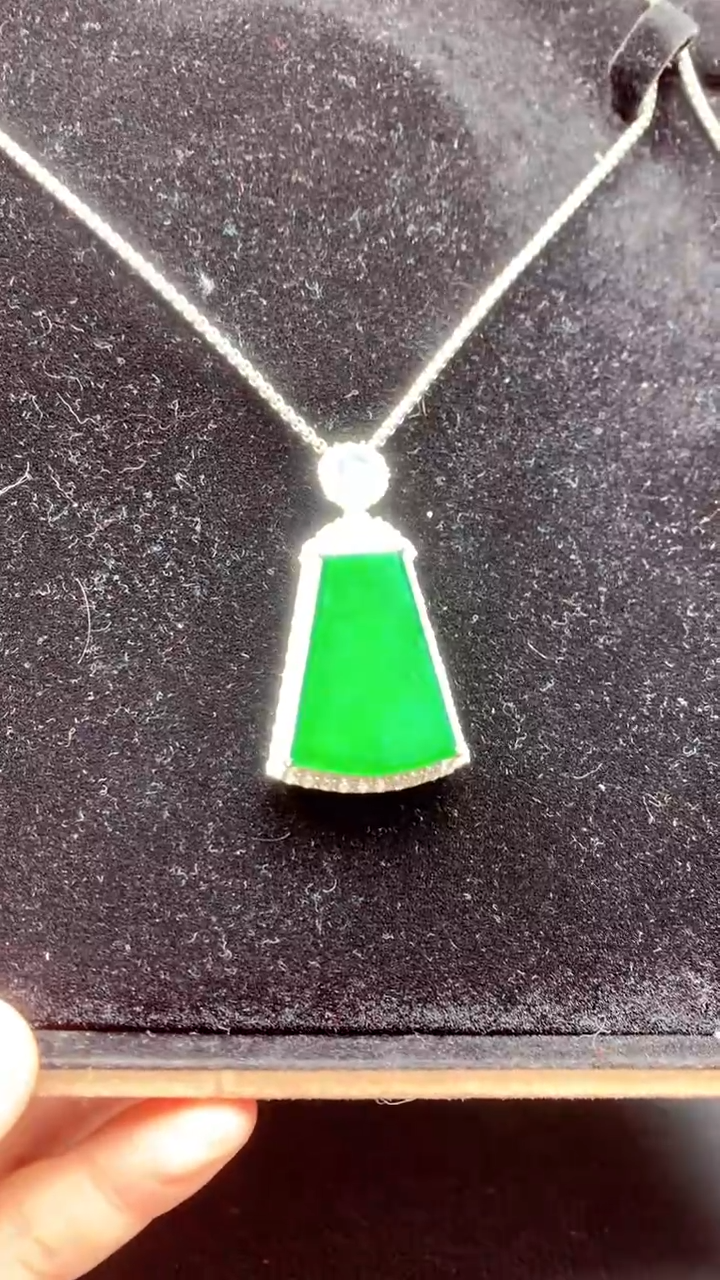 【闪购商品】定制翡翠未镶嵌W多样性发货拍一发一