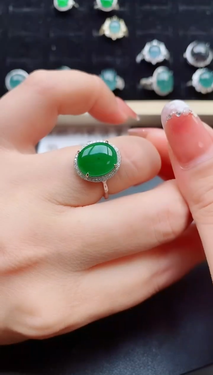 【闪购商品】翡翠戒指银S925镶嵌00000000