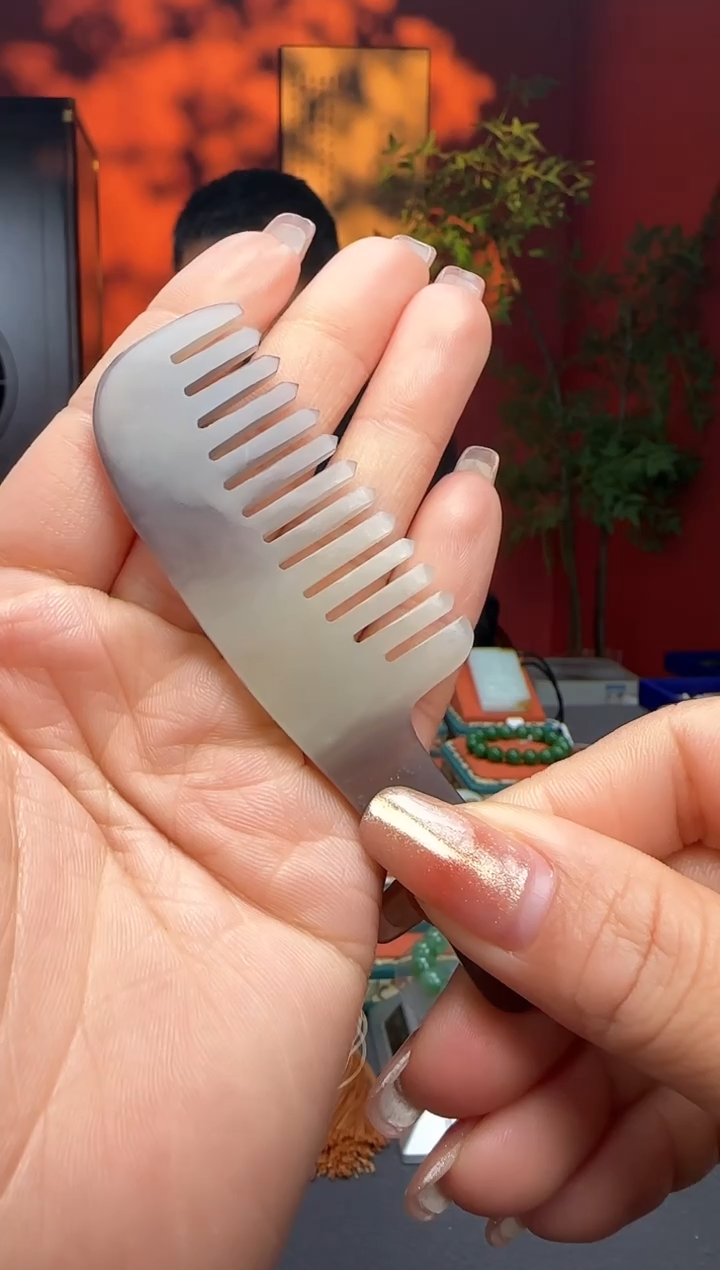 【闪购商品】和田玉梳子未镶嵌梳子