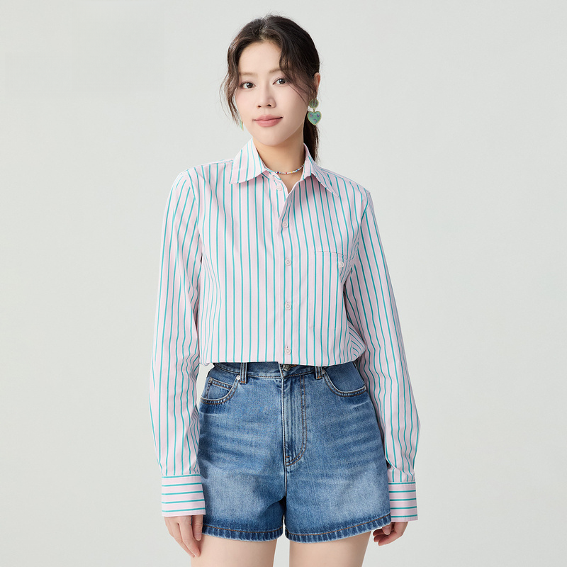 哥弟新款女装翻领经典百搭直身长袖单排扣纯色廓形衬衫女1300994