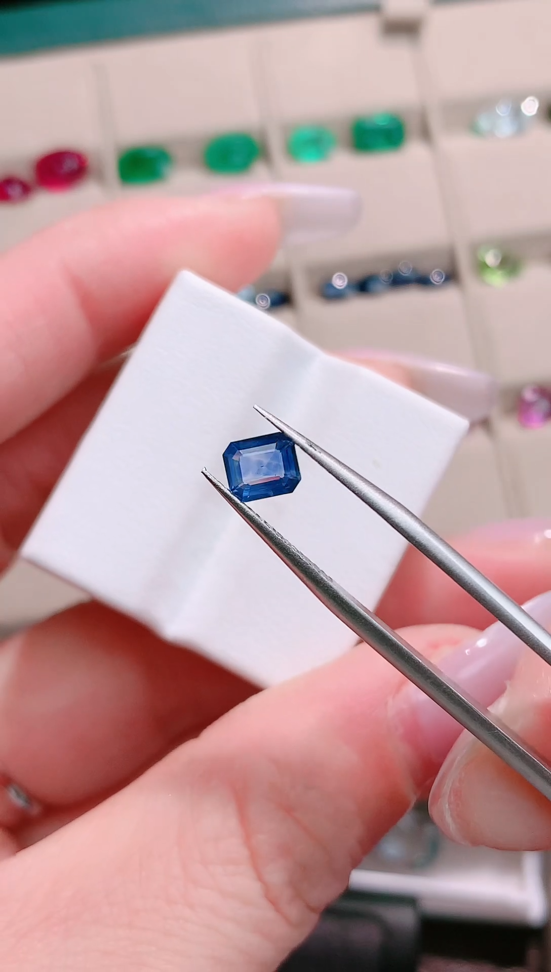 裸石蓝宝石0.81ct