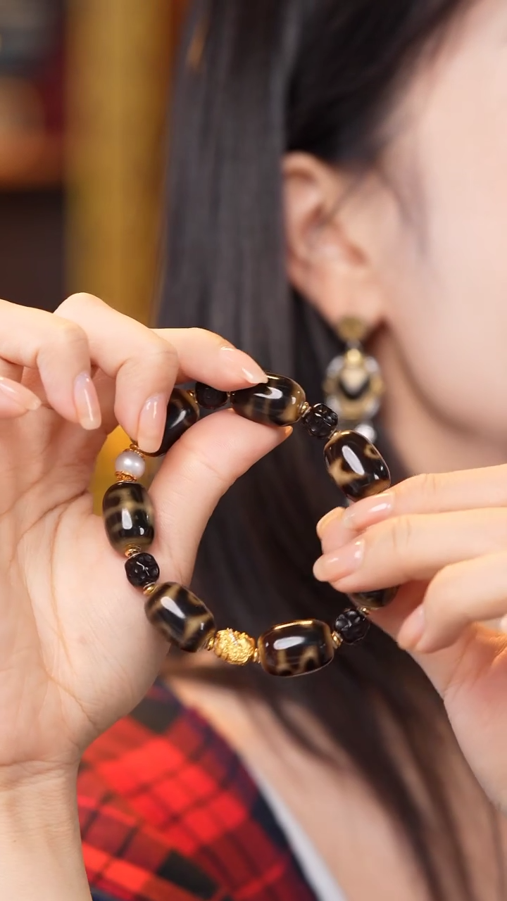 玛瑙/玉髓颈饰未镶嵌Z31736多样性发其一手串