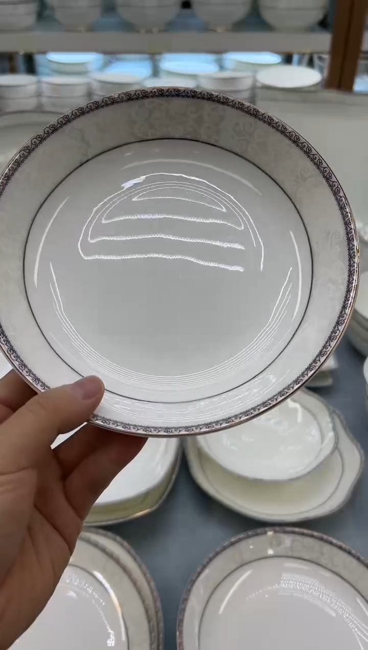 骨瓷玲珑7.5饭2个