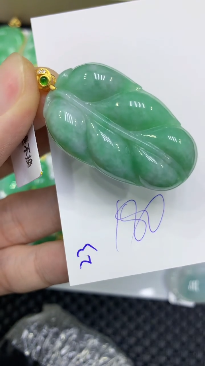 颈饰未镶嵌翡翠缅甸A货翡翠