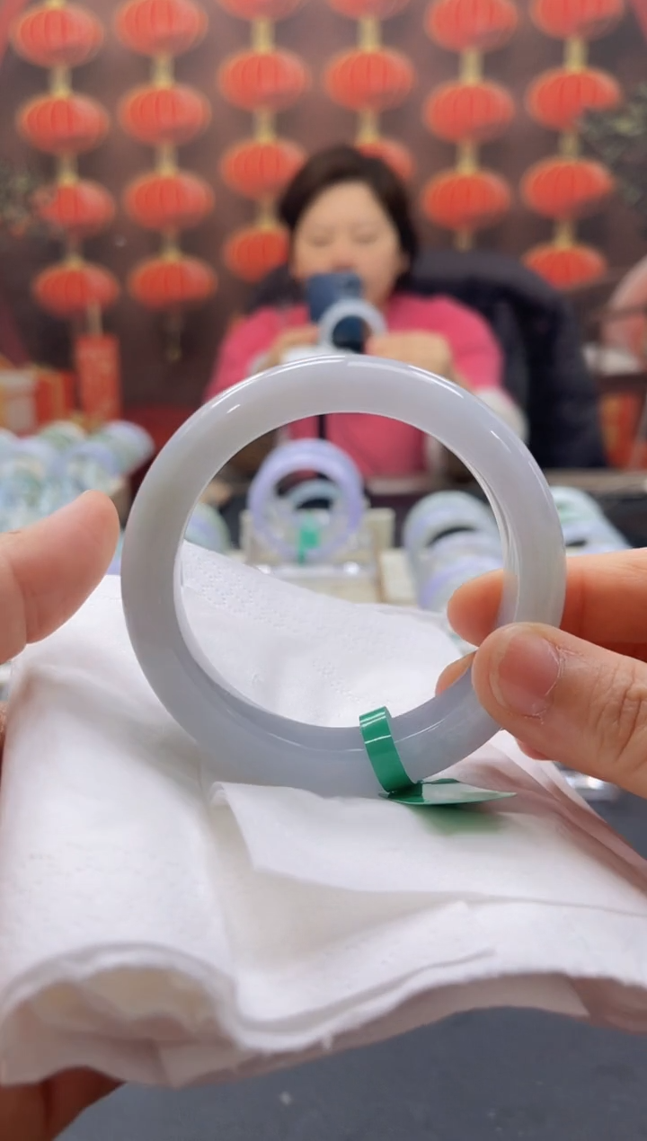 【闪购商品】翡翠未镶嵌手镯00009888