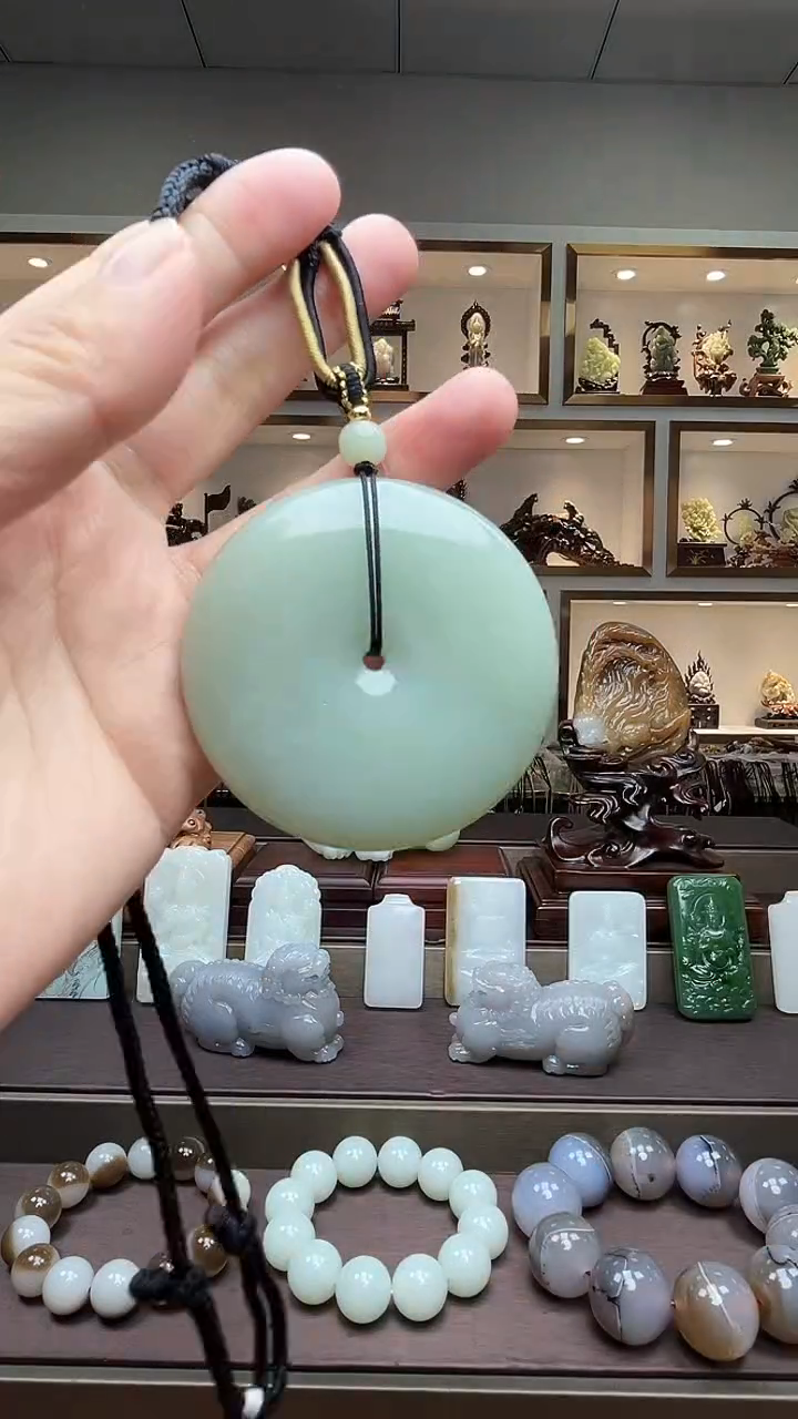 【闪购商品】和田玉挂件未镶嵌苏