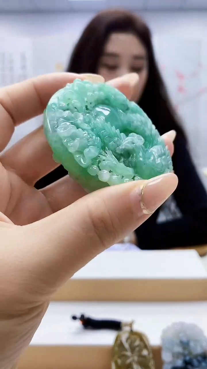 未镶嵌定制翡翠4829ty-毛货挂件30