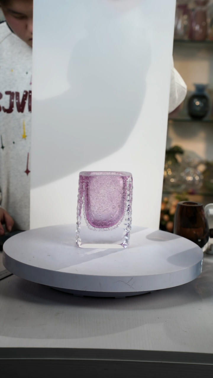 【闪购商品】琉璃【弘扬】高15轻奢琉璃花器正常手工痕迹