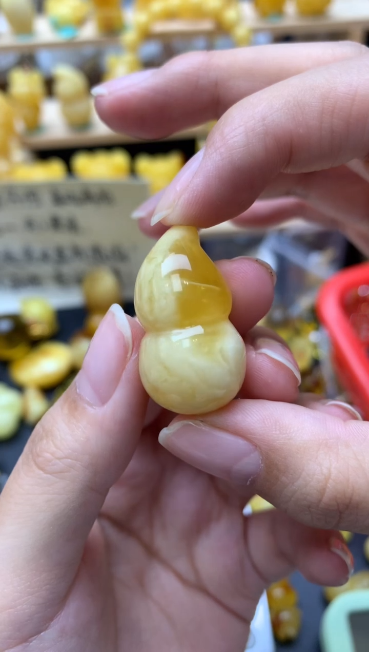 琥珀未镶嵌珠宝奇石033琥珀蜜蜡微瑕