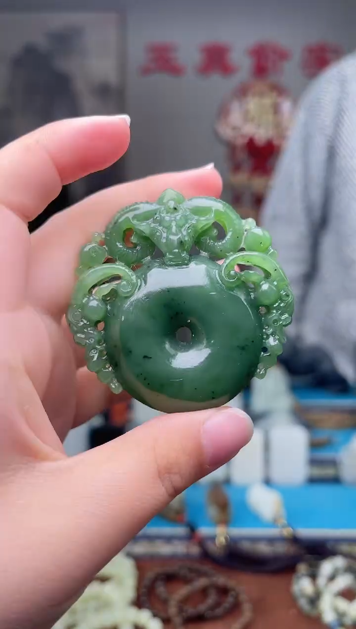 【闪购商品】和田玉未镶嵌挂件1