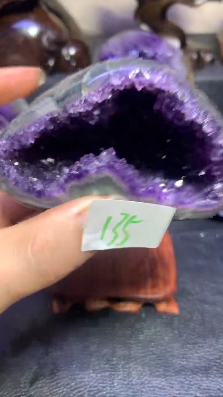 未镶嵌紫晶大型摆件（非配饰）135紫晶摆件
