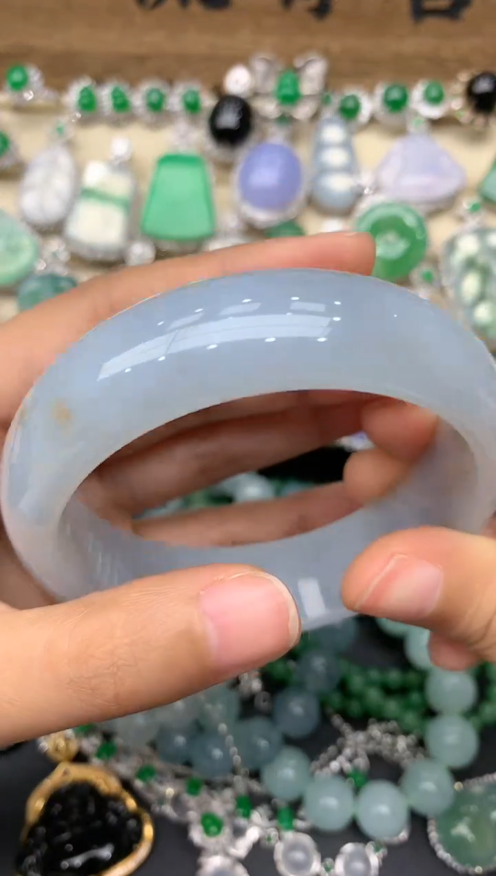 【闪购商品】翡翠手镯未镶嵌334-中国好珍宝