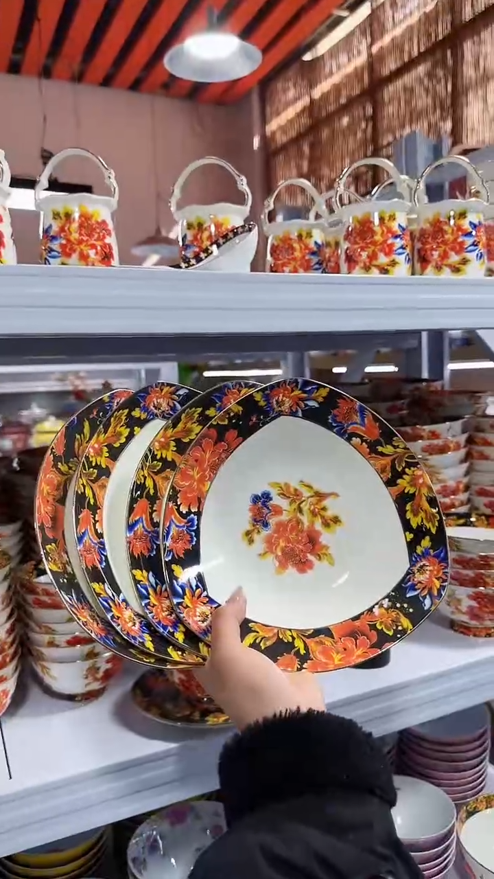 【闪购商品】瓷片8英寸爱心盘4个景德镇陶瓷