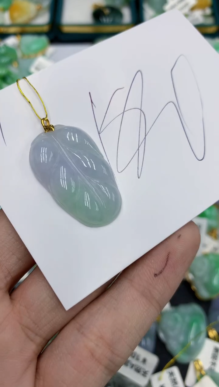 【闪购商品】翡翠颈饰18K金镶嵌11111111111