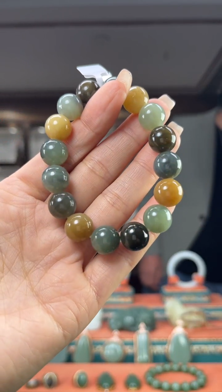 颈饰未镶嵌和田玉佩佩12mm左右