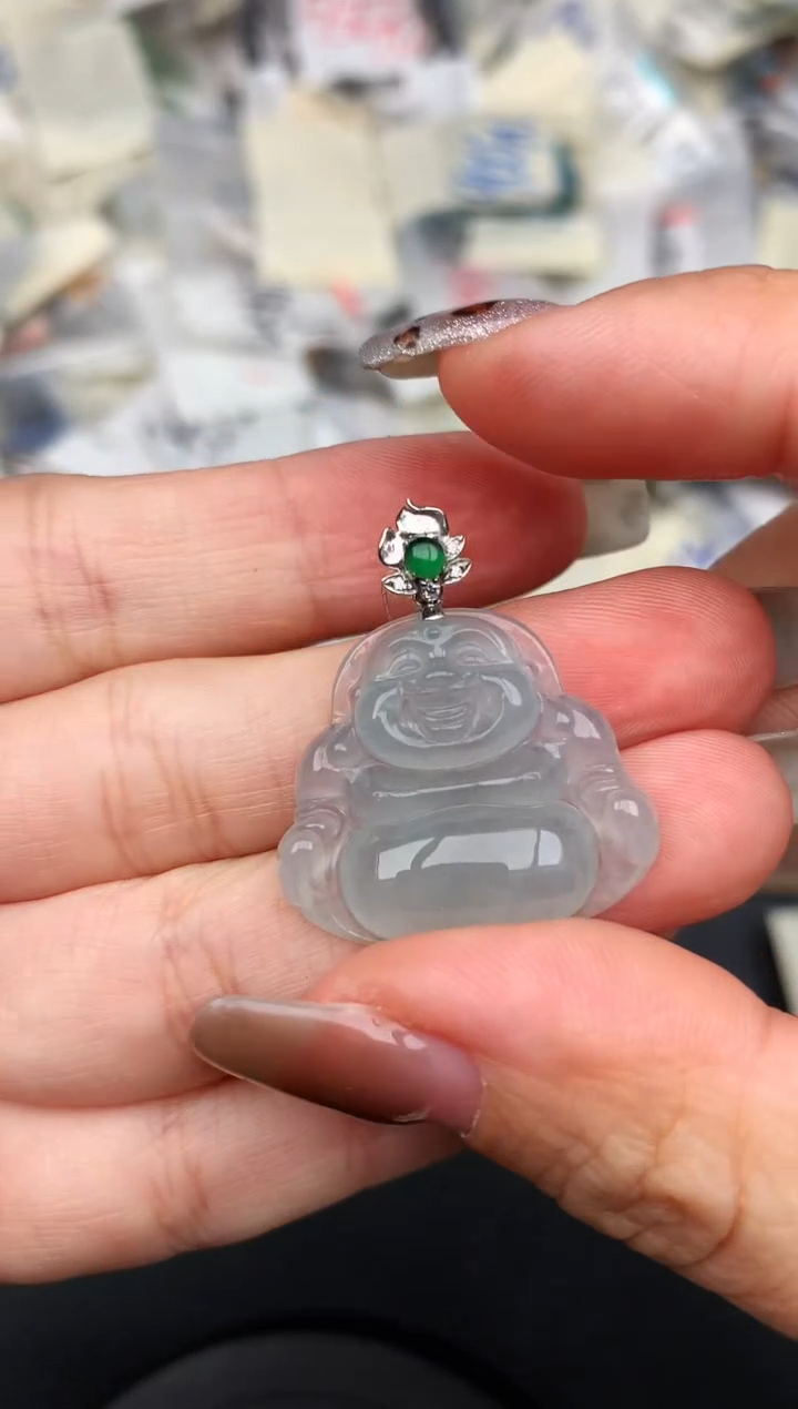 18K金镶嵌挂件翡翠—