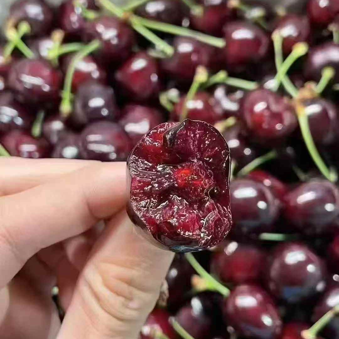 智利海运车厘子XL级黑车新鲜味浓脆嫩多汁2J/3J内附果径卡