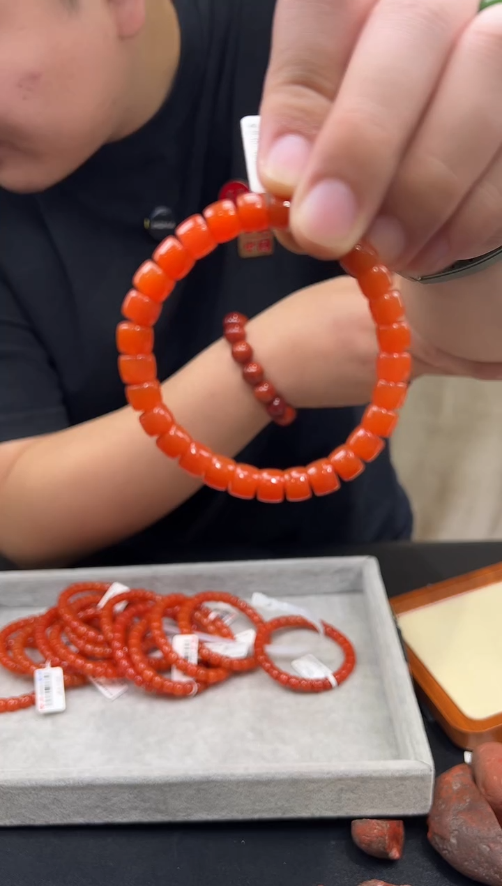【闪购商品】南红玛瑙手链未镶嵌天然南红8MM/YZ01587多样性发货