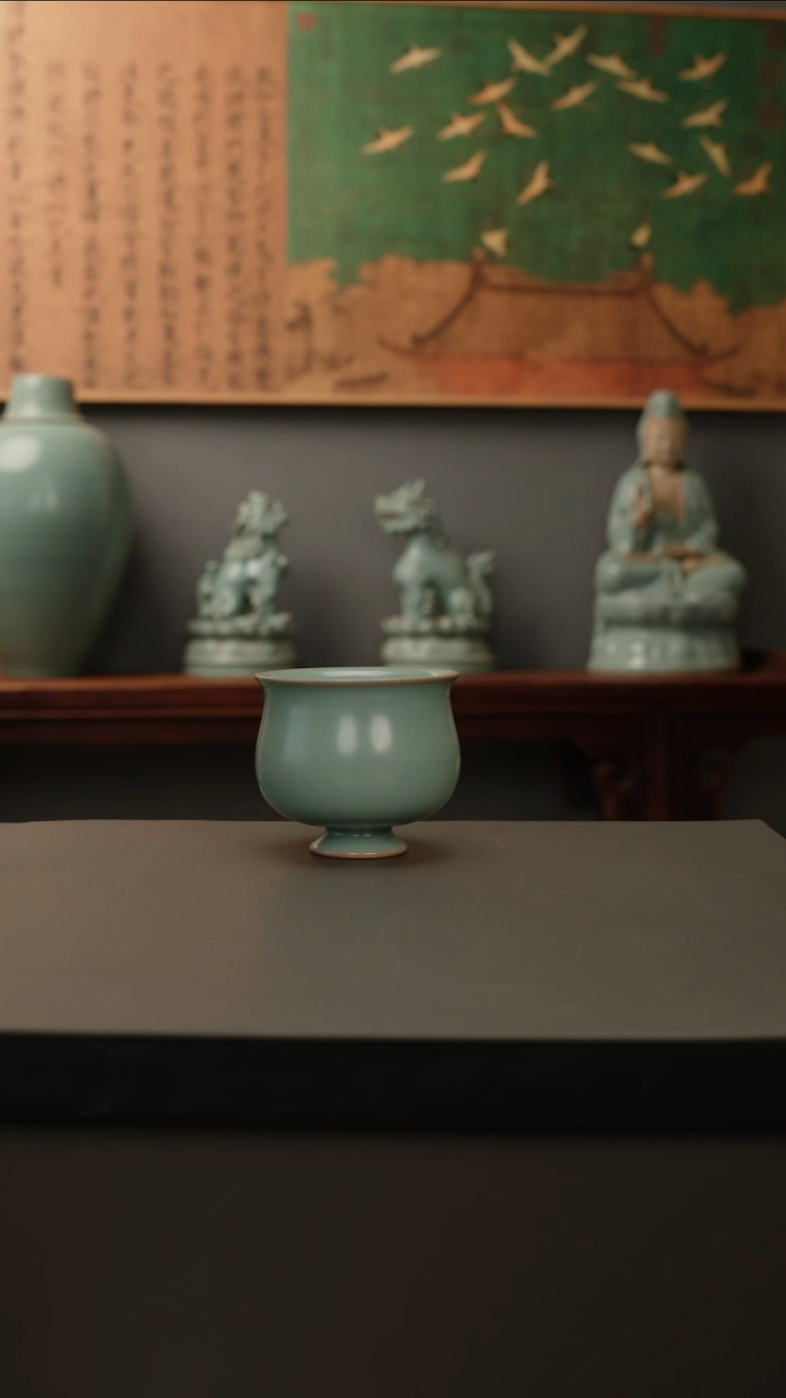 【闪购商品】杯仿古釉原矿 玉兰杯