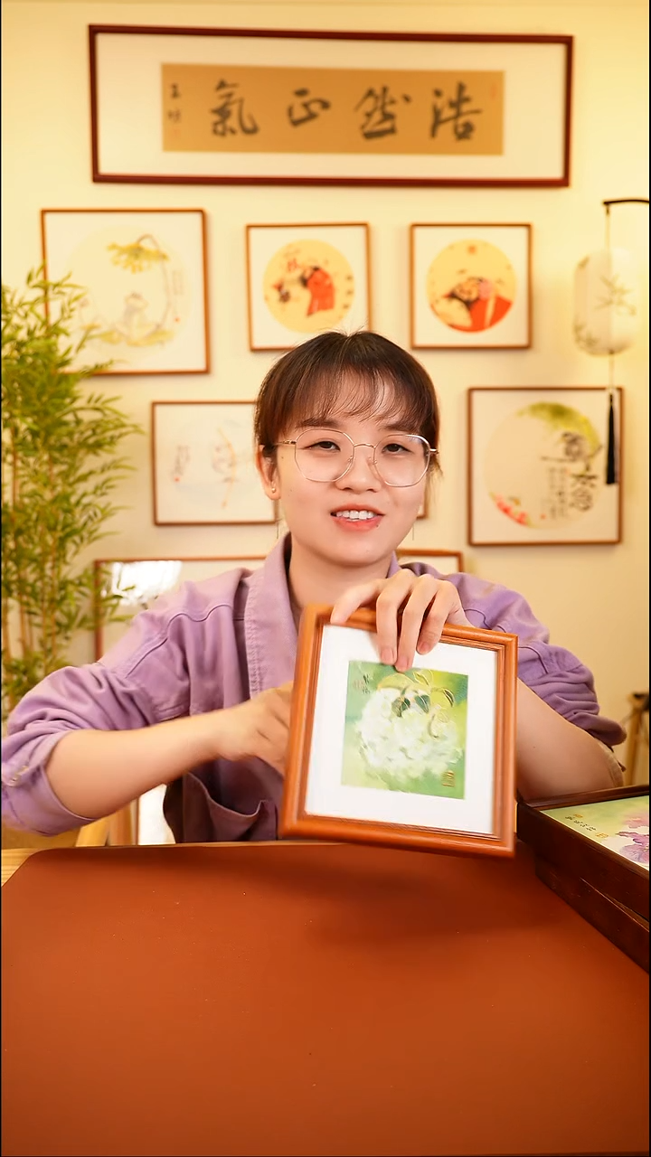 横款鹿鸣现代美术馆-岳倚竹老师作品