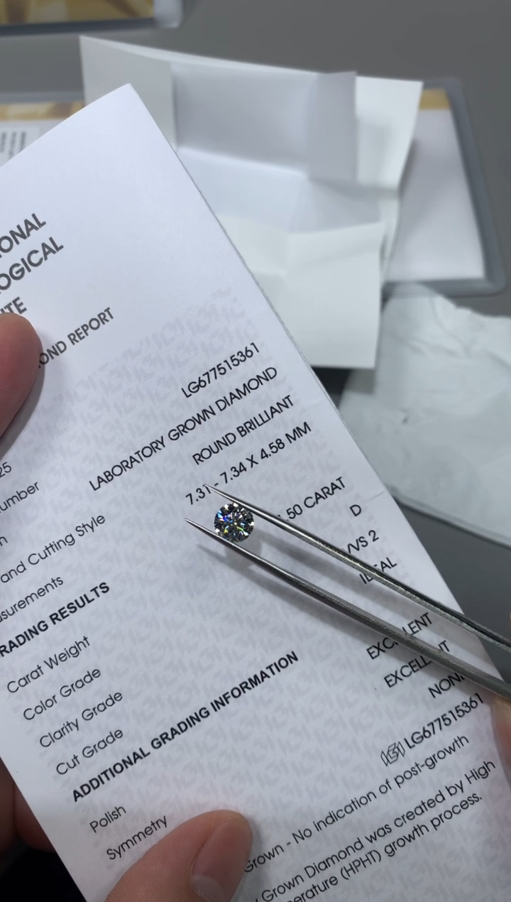 【闪购商品】实验室培育钻石裸石未镶嵌1.5D677515361