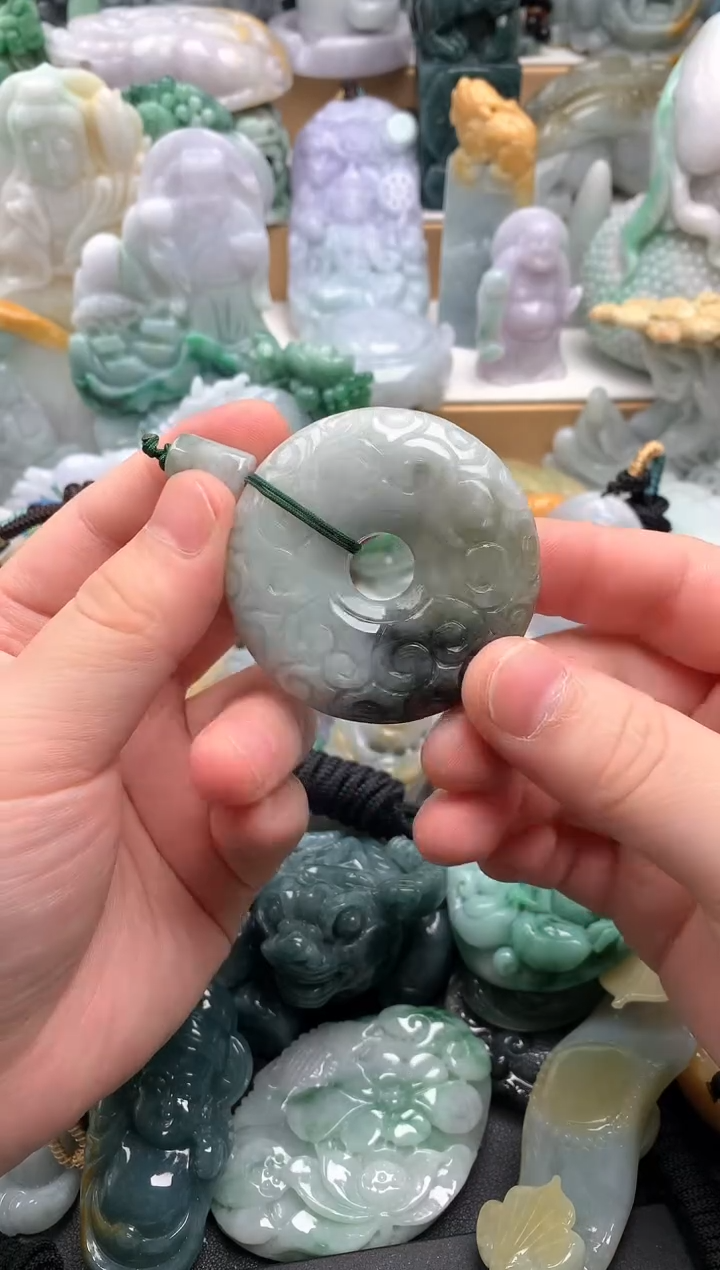 吊坠(不含链)未镶嵌翡翠1