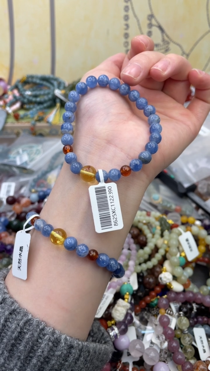 未镶嵌蓝晶石手串308
