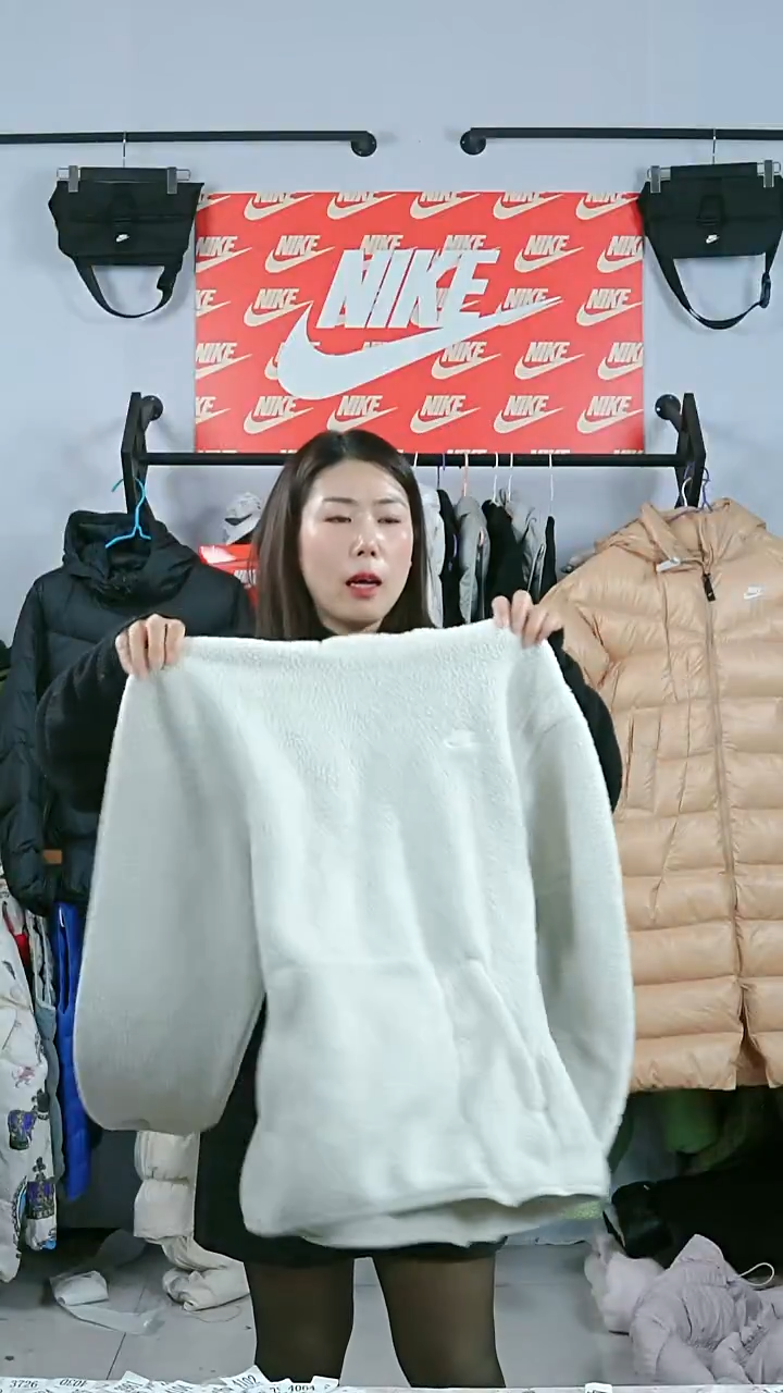 3572闪购编码Nike/Jordan运动衣以直播间过款为准尺码L